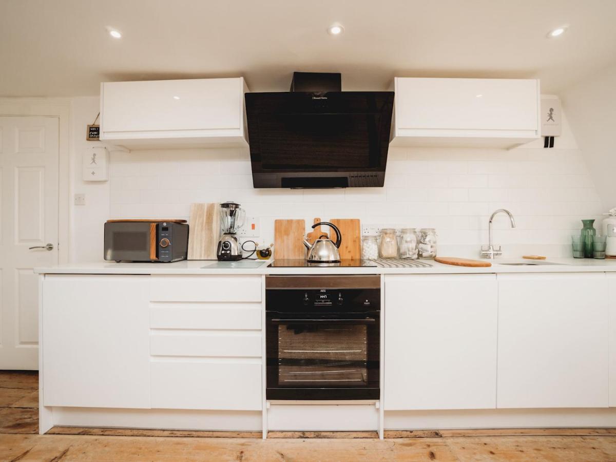 Pass The Keys Stylish 2 Bed Eco Flat In The Heart Of Bath 아파트 외부 사진