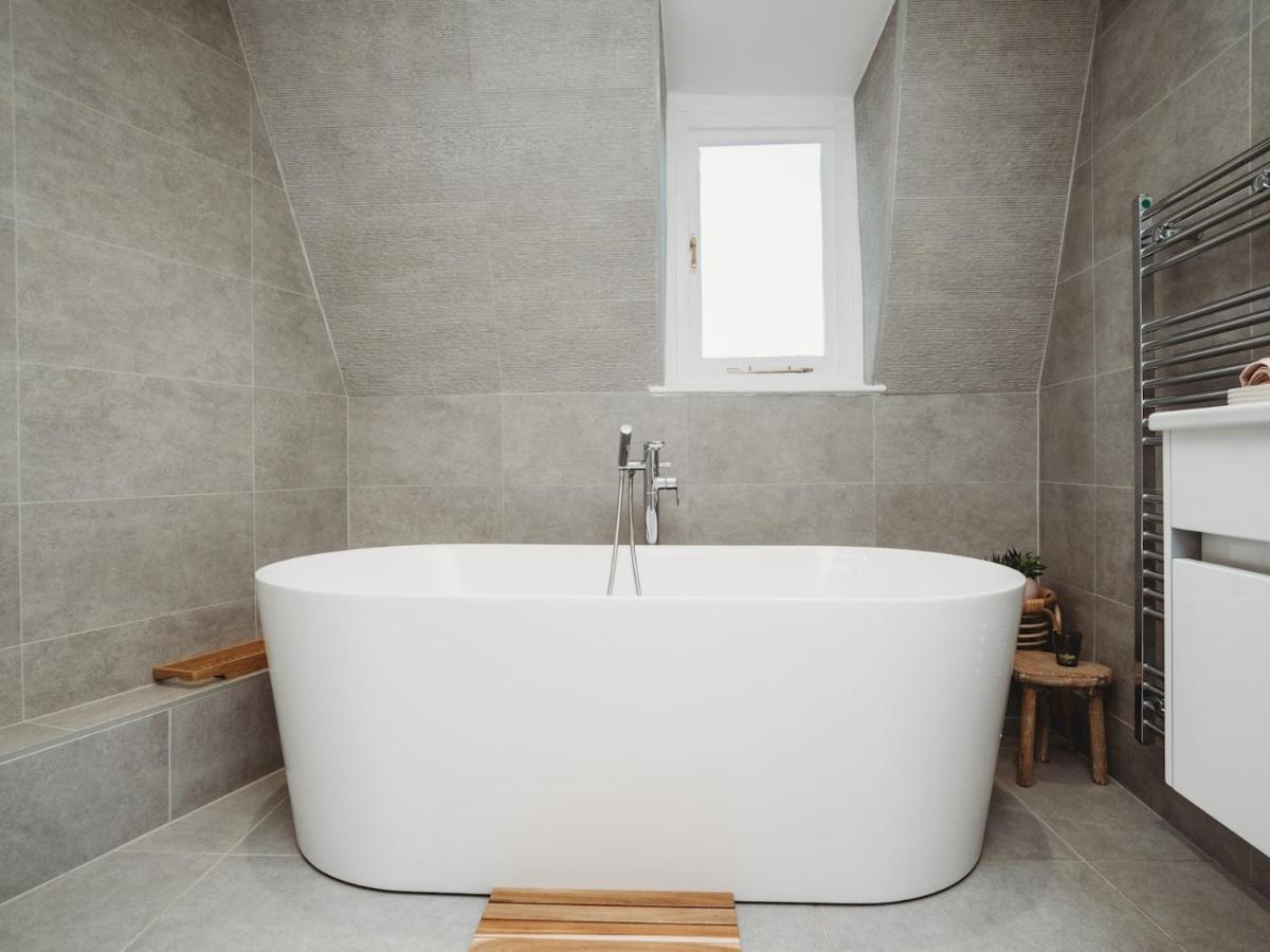 Pass The Keys Stylish 2 Bed Eco Flat In The Heart Of Bath 아파트 외부 사진